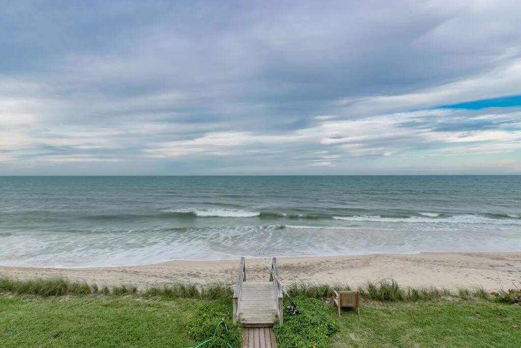 Villa Oceanfront Elegance - Luxurious 6Br Beach House With Hot Tub & Spacious Balcony And Breathtaking Views! Melbourne Beach Exterior foto